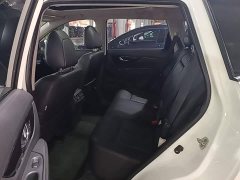 Nissan Qashqai 2.0L FWD Smart Connect Premium Edition - photo 16