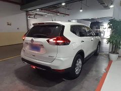Nissan Qashqai 2.0L FWD Smart Connect Premium Edition - photo 6
