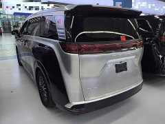 Denza D9 DM-i 970 AWD Premium Edition - ფოტო 4