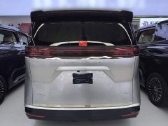 Denza D9 DM-i 970 AWD Premium Edition - ფოტო 5