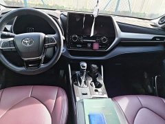 Toyota Highlander Hybrid 2.5L AWD Premium 7-Seater - ფოტო 12