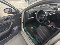 Volkswagen Lavida 1.5L Automatic Vision Edition - ფოტო 15