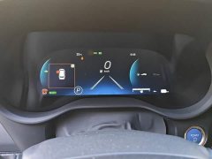 Toyota Sienna 2.5L Hybrid Platinum Edition - фото 3