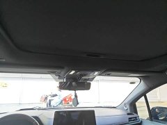 Toyota Sienna 2.5L Hybrid Platinum Edition - фото 8