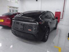 Tesla Model Y Long Range All-Wheel Drive Launch Edition - ფოტო 6