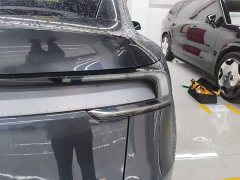 Tesla Model Y Long Range All-Wheel Drive Launch Edition - ფოტო 7
