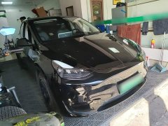 Tesla Model Y Rear-Wheel Drive - фото 3