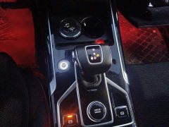 FAW Red Flag HS5 Facelift 2.0T Smart Connected Premium AWD - ფოტო 6