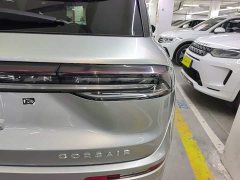 Lincoln Explorer 1.5T Two-Wheel Drive Prestige Hybrid - photo 7