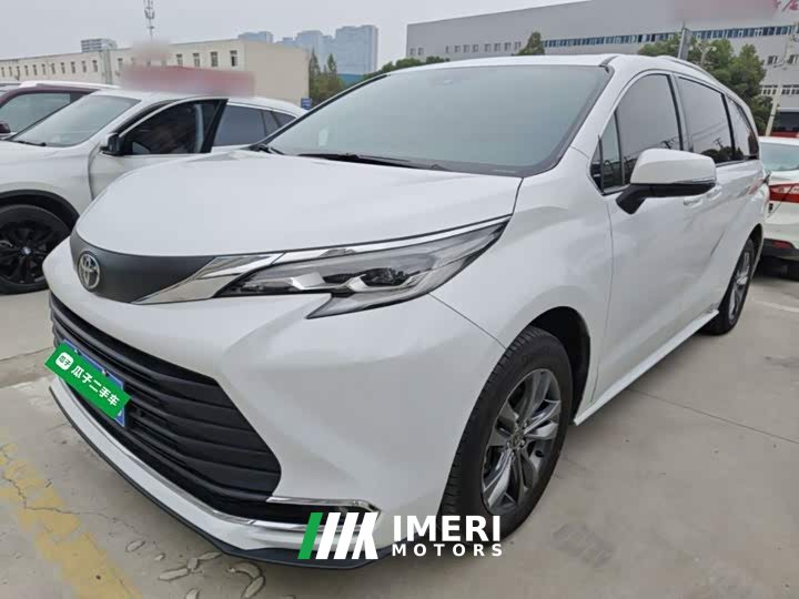 Toyota Sienna 2.5L Hybrid FWD Comfort - автомобиль из Китая