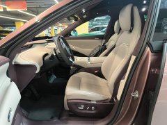 Xiaomi YU7 Four-Wheel Drive Max Edition - ფოტო 10