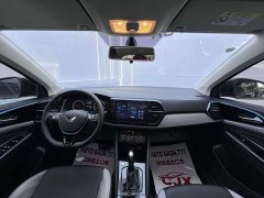 Volkswagen Jetta VS5 280TSI Automatic Gloss Deluxe Edition - ფოტო 16