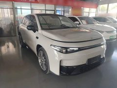 Leapmotor C10 530 Smart Comfort Edition - ფოტო 3