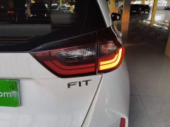 Honda Fit 1.5L CVT Trend Edition - ფოტო 7