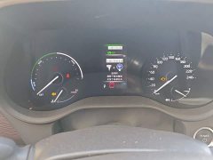 Toyota Gravia 2.5L Hybrid Comfort Edition - photo 3