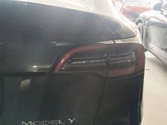 Tesla Model Y Rear-Wheel Drive - ფოტო 7
