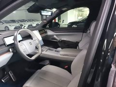 NIO ES8 75kWh Executive - ფოტო 14
