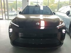 NIO ES8 75kWh Executive - ფოტო 2