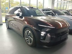 NIO ES8 75kWh Executive - ფოტო 3