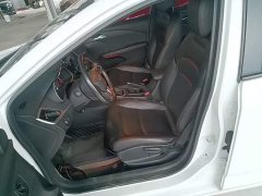 Chevrolet Cruze Mild Hybrid RS 330T Automatic Comfort Edition - ფოტო 14