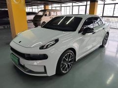 Lynk & Co 03 1.5T DCT Pro - ფოტო 1