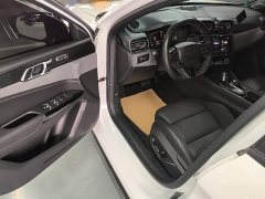 Lynk & Co 03 1.5T DCT Pro - ფოტო 15