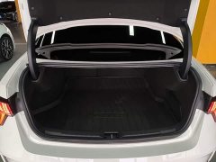 Lynk & Co 03 1.5T DCT Pro - ფოტო 18