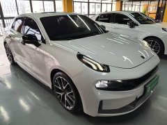 Lynk & Co 03 1.5T DCT Pro - ფოტო 3
