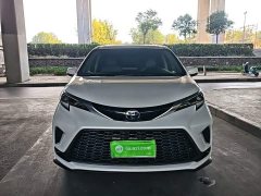Toyota Grevias 2.5L Hybrid Luxury - фото 2