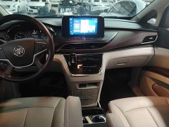 Buick GL8 Land Business Class 652T Comfort - ფოტო 13