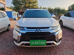 Mitsubishi Outlander Facelift 2.0L FWD Comfort 5-Seater - фото 2