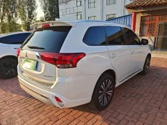Mitsubishi Outlander Facelift 2.0L FWD Comfort 5-Seater - фото 6