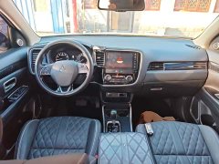 Mitsubishi Outlander Facelift 2.0L FWD Comfort 5-Seater - фото 9