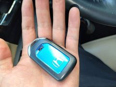 Honda Odyssey 2.0L Sharp Comfort Edition - photo 8