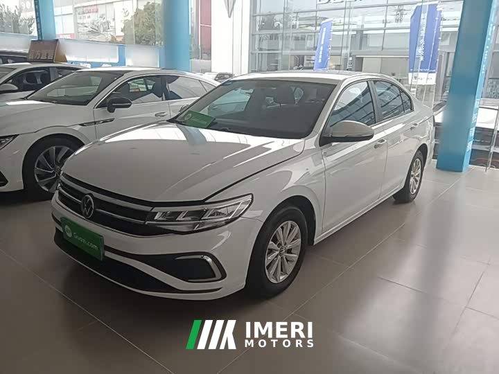 Volkswagen Bora 200TSI DSG Comfort Edition - автомобиль из Китая