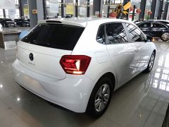 Volkswagen Polo Facelift Plus 1.5L Automatic Panoramic Sunroof Comfort Edition - ფოტო 6