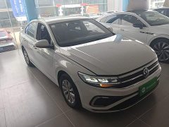 Volkswagen Bora 200TSI DSG Comfort Edition - ფოტო 3