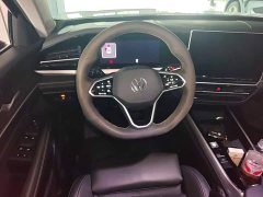 Volkswagen Passat Pro 300TSI Dragon Prestige Edition - ფოტო 10