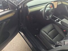 Tesla Model Y Rear-Wheel Drive - ფოტო 15