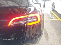 Tesla Model Y Rear-Wheel Drive - ფოტო 7
