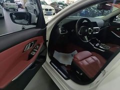 BMW 3 Series Facelift 320Li M Sport Package - ფოტო 15