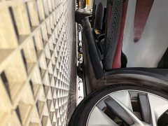 Tesla Model Y Standard Range RWD - photo 20
