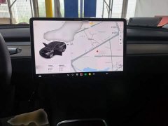 Tesla Model Y Standard Range RWD - photo 9