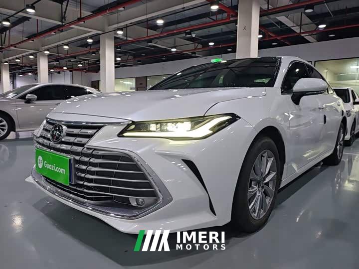 Toyota Avalon 2.0L Premium Edition