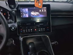 Toyota Avalon 2.0L Premium Edition - ფოტო 12
