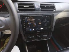 Volkswagen Santana 1.5L Manual Fashion Edition - фото 12
