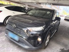 Toyota RAV4 2.0L CVT FWD Urban Edition - photo 1