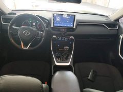 Toyota RAV4 2.0L CVT FWD Urban Edition - photo 5