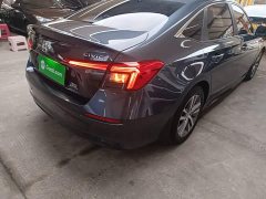 Honda Civic 180TURBO CVT Premium Edition - ფოტო 6