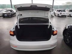 Volkswagen Lavida 1.5L Automatic Comfort - ფოტო 18